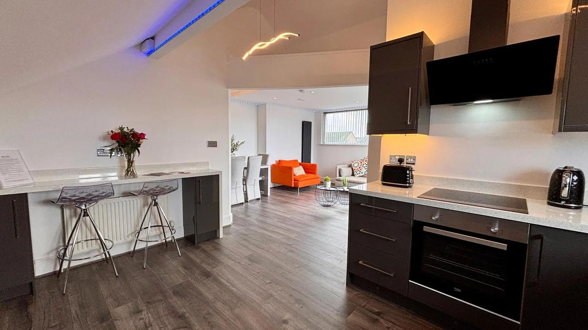 Franks Apt 4 - Roof Terrace - Sleeps 6 Blackpool Apartment