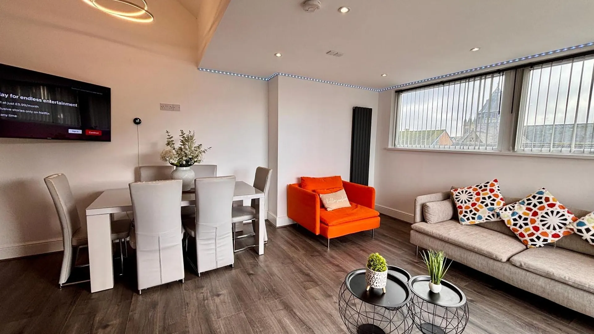 Franks Apt 4 - Roof Terrace - Sleeps 6 Blackpool